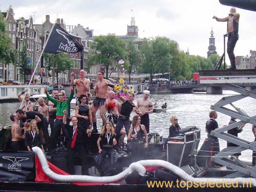 Gay Pride Amsterdam 2005 10