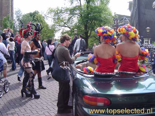 Gay Pride Amsterdam 2005 23