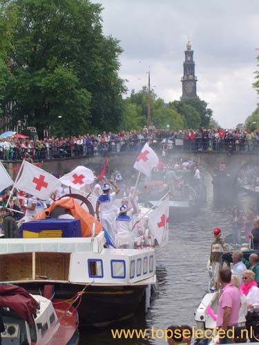 Gay Pride Amsterdam 2005 26